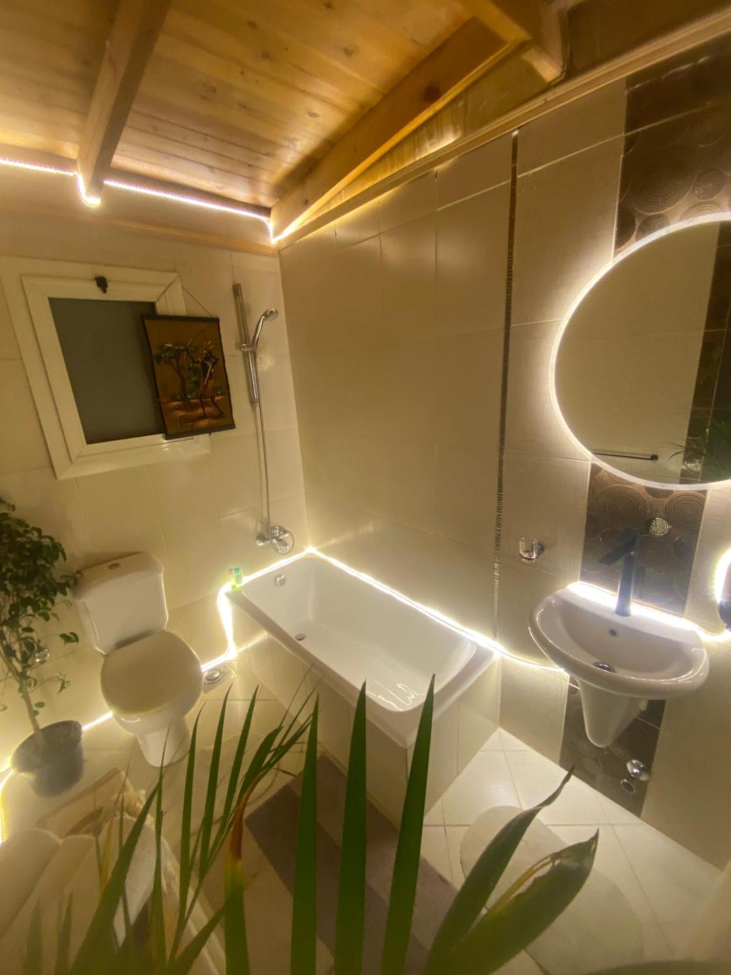 Airport Rooftop Club Luxurious Rooms And Studios ไคโร ภายนอก รูปภาพ
